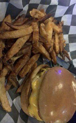 Hamburger Mary’s by null