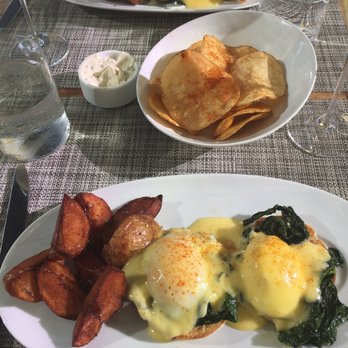 Sabio on Main - Eggs Benedict - New American Near Me - Pleasanton, California Sabio on Main - Eggs Benedict - New American Near Me - Pleasanton, California