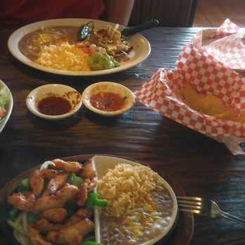 Dos Amigos - Lunch specials - Mexican Near Me - Pompano Beach, Florida Dos Amigos - Lunch specials - Mexican Near Me - Pompano Beach, Florida