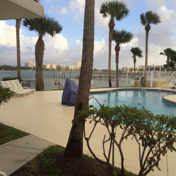 Jupiter Waterfront Inn - View from our room, 111. Doesn't get much better than this!! - Hotels Near Me - Jupiter, Florida