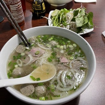Pho Viet Cincy - Pho Tai Bo Vien - rice noodles with steak and meatballs - Vietnamese Near Me - Cincinnati, Ohio Pho Viet Cincy - Pho Tai Bo Vien - rice noodles with steak and meatballs - Vietnamese Near Me - Cincinnati, Ohio