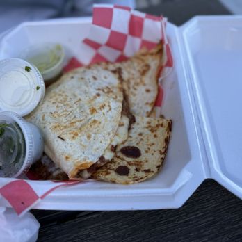 Cielito Lindo Taqueria - Birria quesadilla - Mexican Near Me - Atlanta, Georgia Cielito Lindo Taqueria - Birria quesadilla - Mexican Near Me - Atlanta, Georgia