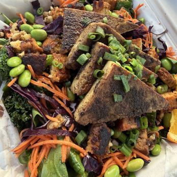 Graze Nashville - Szechuan Salad; added tempeh bacon. Delicious. - Breakfast & Brunch Near Me - Nashville, Tennessee Graze Nashville - Szechuan Salad; added tempeh bacon. Delicious. - Breakfast & Brunch Near Me - Nashville, Tennessee