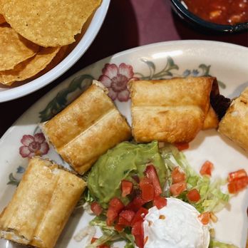 Tapatio Mexican Restaurant - a plate of food - Mexican Near Me - Troutdale, Oregon Tapatio Mexican Restaurant - a plate of food - Mexican Near Me - Troutdale, Oregon