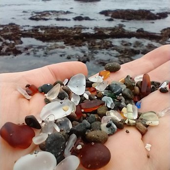 Glass Beach - Glass pieces from the beach - Beaches Near Me Glass Beach - Glass pieces from the beach - Beaches Near Me