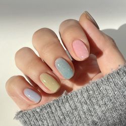 Molly Nails & Spa