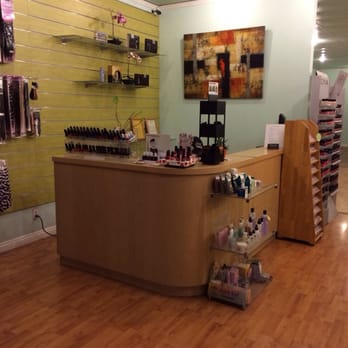 Eugene Hair Trend - Front desk - Hair Salons Near Me - Rowland Heights, California Eugene Hair Trend - Front desk - Hair Salons Near Me - Rowland Heights, California