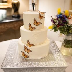 That Special Touch Cakes And Flowers