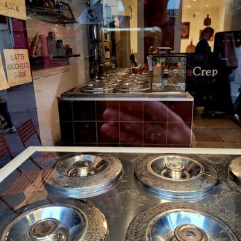DelaCrem - Ice Cream & Frozen Yogurt Near Me - Montpellier, 34 DelaCrem - Ice Cream & Frozen Yogurt Near Me - Montpellier, 34