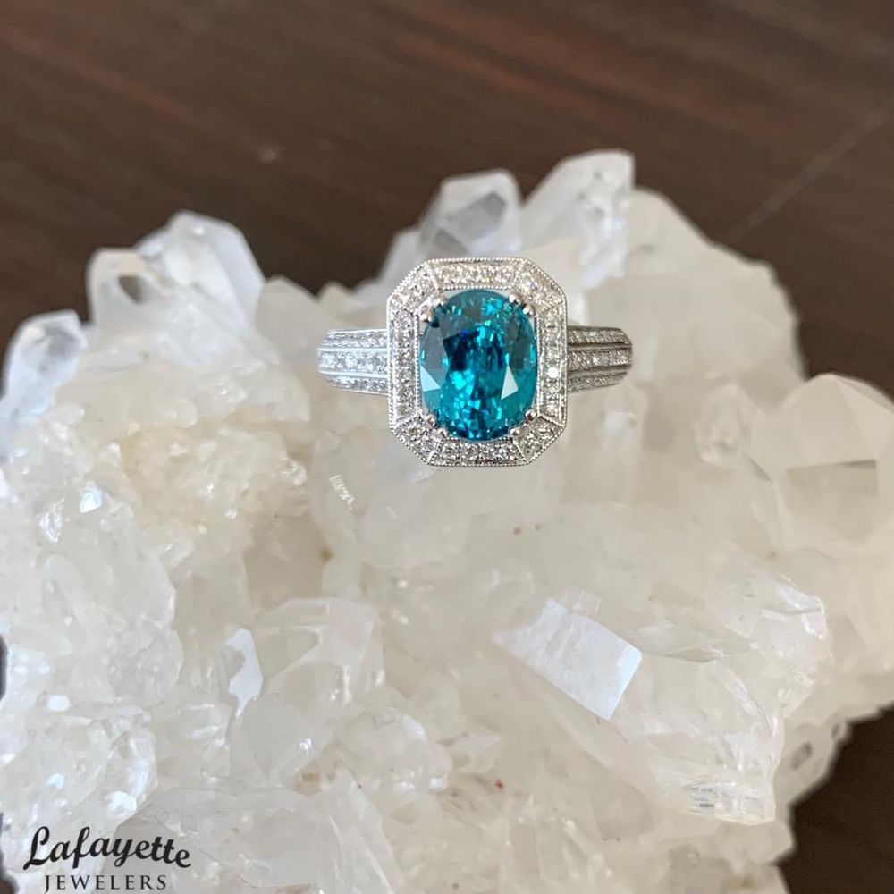 LAFAYETTE JEWELERS Updated August 2024 11 Photos 3215 Louisiana