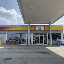 Sunoco A Plus - Front entrance