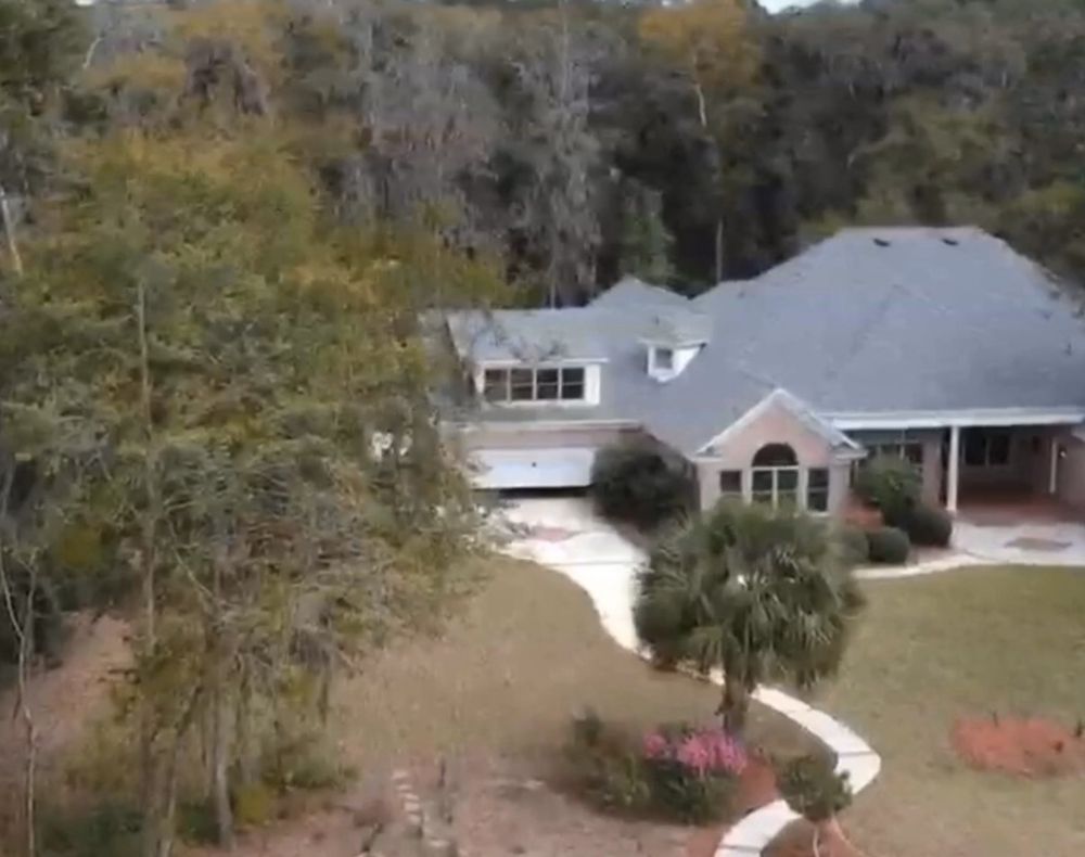 Slide of RPI Roofing