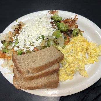 Fleetwood Diner - Hippie Hash - Salad Near Me - Ann Arbor, Michigan