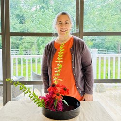 Ikebana Sogetsu by Senyo - Her ikebana was sweet.