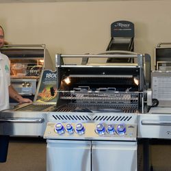 Palm Beach Grill Center