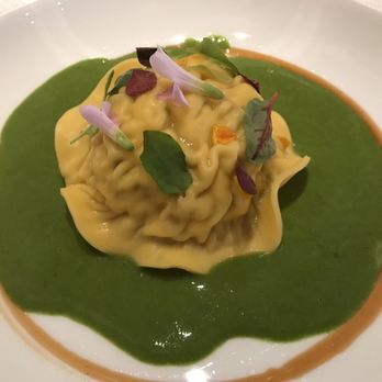 Restaurant Gordon Ramsay - Lobster Ravioli - French Near Me - London, XGL