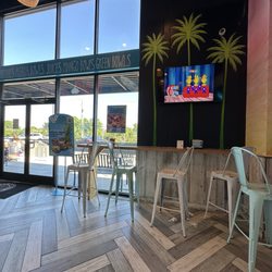Playa Bowls - High top seating