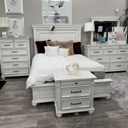 Lone Star Mattress & Furniture