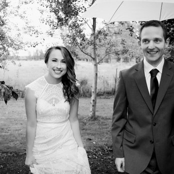 Angela and Evan Photography - Photographers Near Me