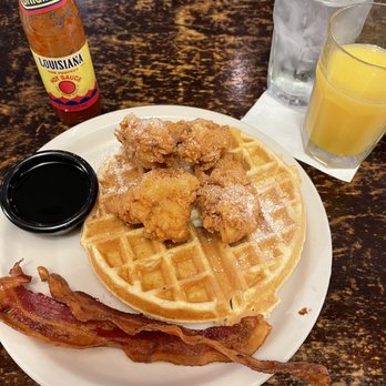 417 Union - Waffle and chicken tenders with a side of bacon - Breakfast & Brunch Near Me - Nashville, Tennessee 417 Union - Waffle and chicken tenders with a side of bacon - Breakfast & Brunch Near Me - Nashville, Tennessee