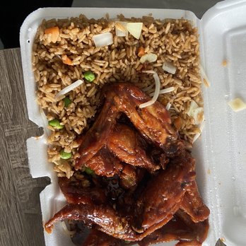 Hong Am Chinese Kitchen - Chicken wings in garlic sauce with vegetable fried rice. - Chinese Near Me - Orange, New Jersey Hong Am Chinese Kitchen - Chicken wings in garlic sauce with vegetable fried rice. - Chinese Near Me - Orange, New Jersey