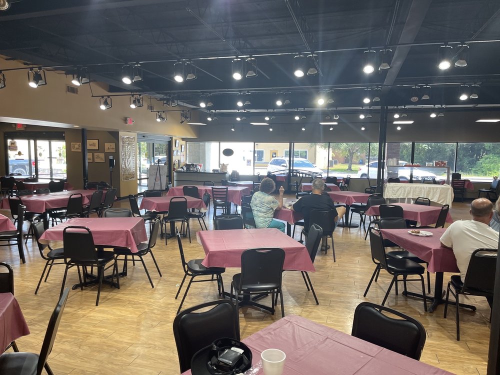 BROOME’S BUFFET & CATERING Updated August 2024 1801 Government St