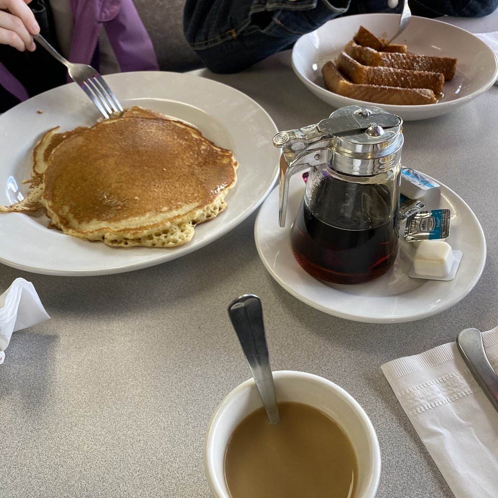 Brody's on Cass - Half order pancakes and French toast - Breakfast & Brunch Near Me - Waterford Township, Michigan Brody's on Cass - Half order pancakes and French toast - Breakfast & Brunch Near Me - Waterford Township, Michigan