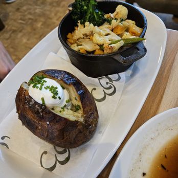 1983 - Sides with prime rib. I need to up my veggie game. These were spot on with flavor and texture. - Venues & Event Spaces Near Me - Tampa, Florida
