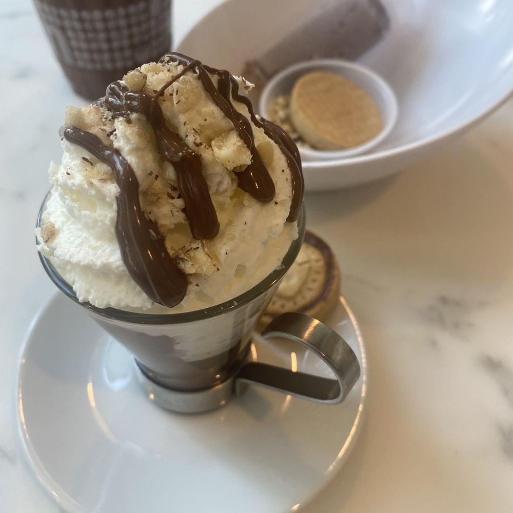 Nutella Cafe - Desserts Near Me - Chicago, Illinois Nutella Cafe - Desserts Near Me - Chicago, Illinois