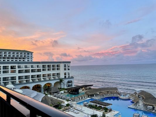 Marriott Cancun, An All-Inclusive Resort by null