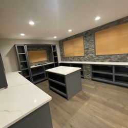 Ibarra’s Construction - Collection room