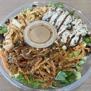 Kyle's Kitchen - Thai Peanut Salad (small) served with grilled or crispy chicken and a self-serve beverage - Burgers Near Me - Goleta, California Kyle's Kitchen - Thai Peanut Salad (small) served with grilled or crispy chicken and a self-serve beverage - Burgers Near Me - Goleta, California