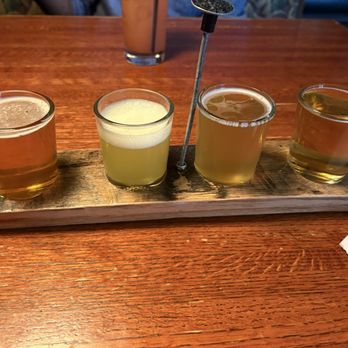 Upstream Brewing - Beer flight - Bars Near Me - Omaha, Nebraska Upstream Brewing - Beer flight - Bars Near Me - Omaha, Nebraska