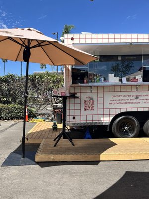 The Sando Truck by null