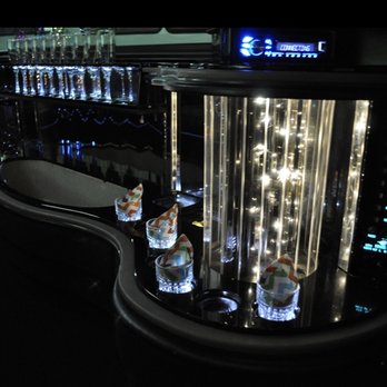 Alpha Trans Limousines & Shuttles - Airport Shuttles Near Me Alpha Trans Limousines & Shuttles - Airport Shuttles Near Me