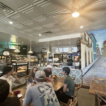 Paladar Cuban Eatery & Bakery - Cuban Near Me - St. Augustine, Florida