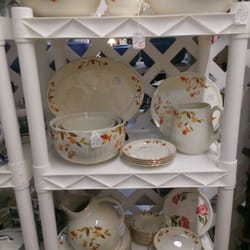 New Moon Antiques & Arts