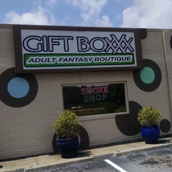 THE GIFT BOXXX - Updated January 2026 - 35 Photos - 2054 Hwy 400 S
