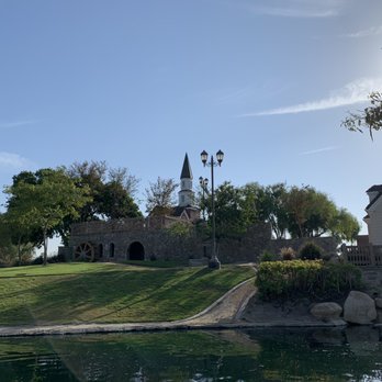Heritage Park - Parks Near Me - Cerritos, California