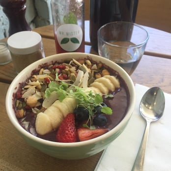 Mr Mister - Acai bowl and watermelon Juice - Cafes Near Me - Melbourne, VIC Mr Mister - Acai bowl and watermelon Juice - Cafes Near Me - Melbourne, VIC