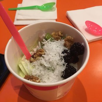 Yumilicious - Toppings: coconut shaving, berries, hazelnut - Desserts Near Me - Arlington, Texas Yumilicious - Toppings: coconut shaving, berries, hazelnut - Desserts Near Me - Arlington, Texas