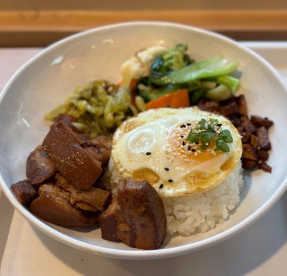 Facing East Time - Downtown Bellevue by null