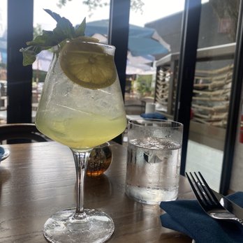 Alici Oyster Bar - Spritz - Seafood Near Me - Atlanta, Georgia Alici Oyster Bar - Spritz - Seafood Near Me - Atlanta, Georgia