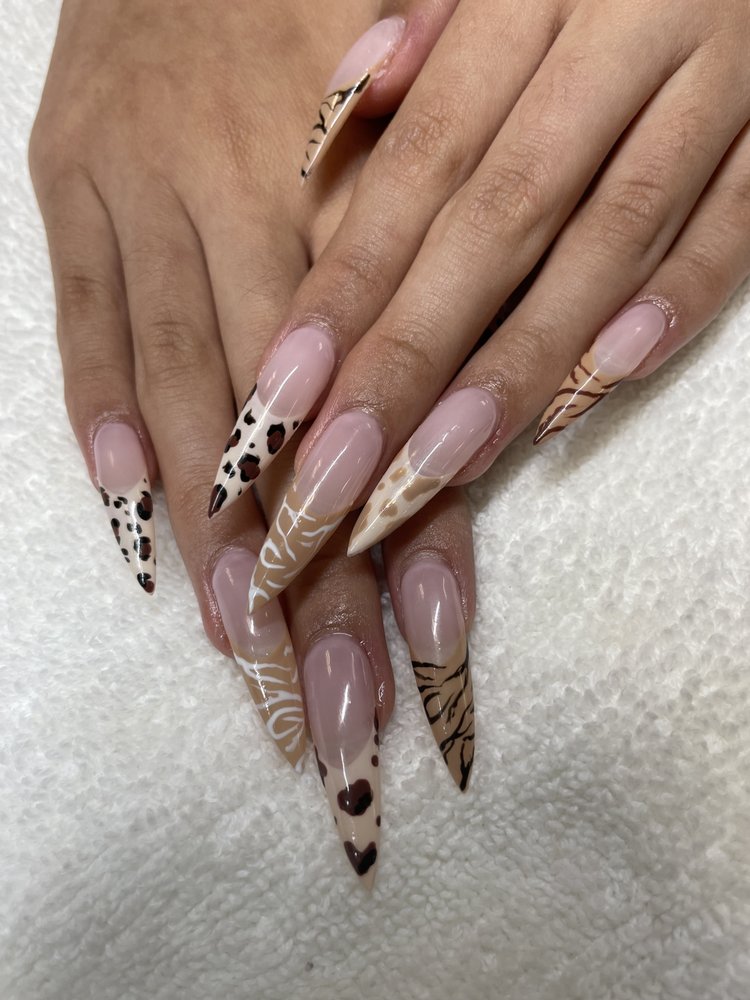 LUXURY NAILS & SPA SALON 1678 Photos & 625 Reviews 785 W Foothill