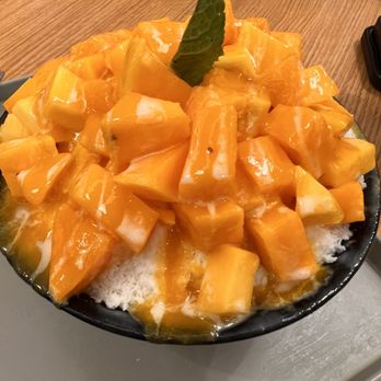 Sul & Beans - Mango Bingsu - Desserts Near Me - Irvine, California Sul & Beans - Mango Bingsu - Desserts Near Me - Irvine, California