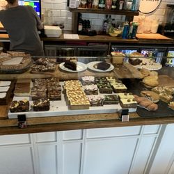 GRO Coffee - All the cakes
