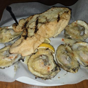 Lola's A Louisiana Kitchen - Grilled oysters and delicious bread - Cajun/Creole Near Me - Las Vegas, Nevada Lola's A Louisiana Kitchen - Grilled oysters and delicious bread - Cajun/Creole Near Me - Las Vegas, Nevada