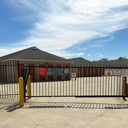 Public Storage