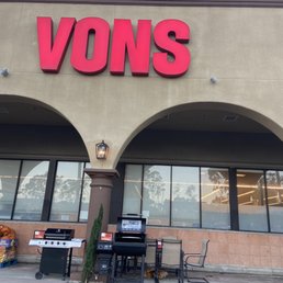 Exterior outside entrance of Vons - Carlsbad, California Exterior outside entrance of Vons - Carlsbad, California