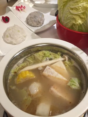 CHOCHO Hot Pot Premium All You Can Eat by null